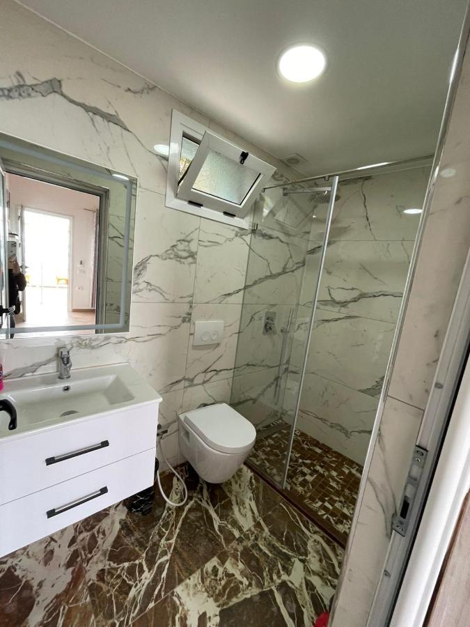 Panorama Sea View Apartments Vlore Exterior photo